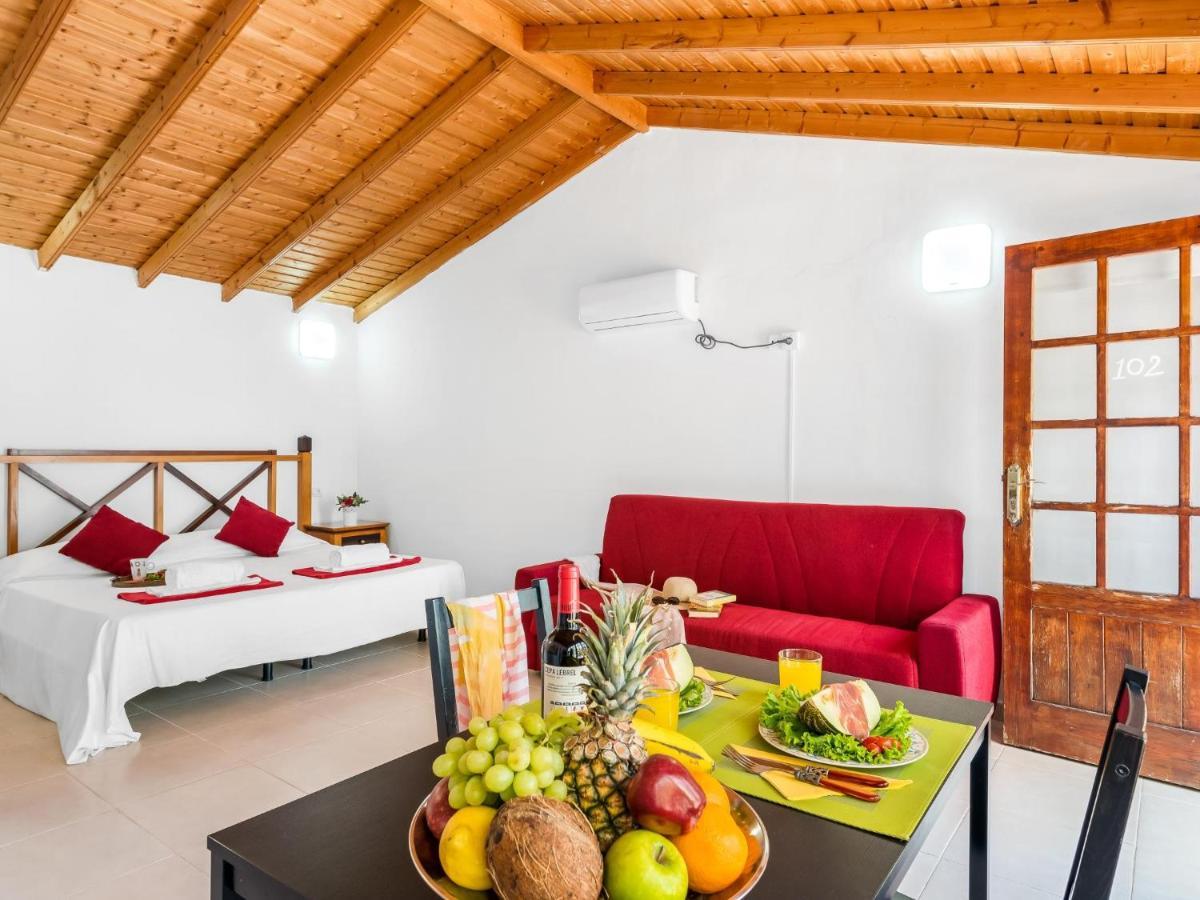 101 Bright, Pool View And Air Conditioning Apartamento Playa de las Américas Exterior foto