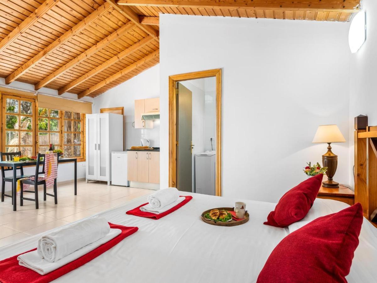 101 Bright, Pool View And Air Conditioning Apartamento Playa de las Américas Exterior foto