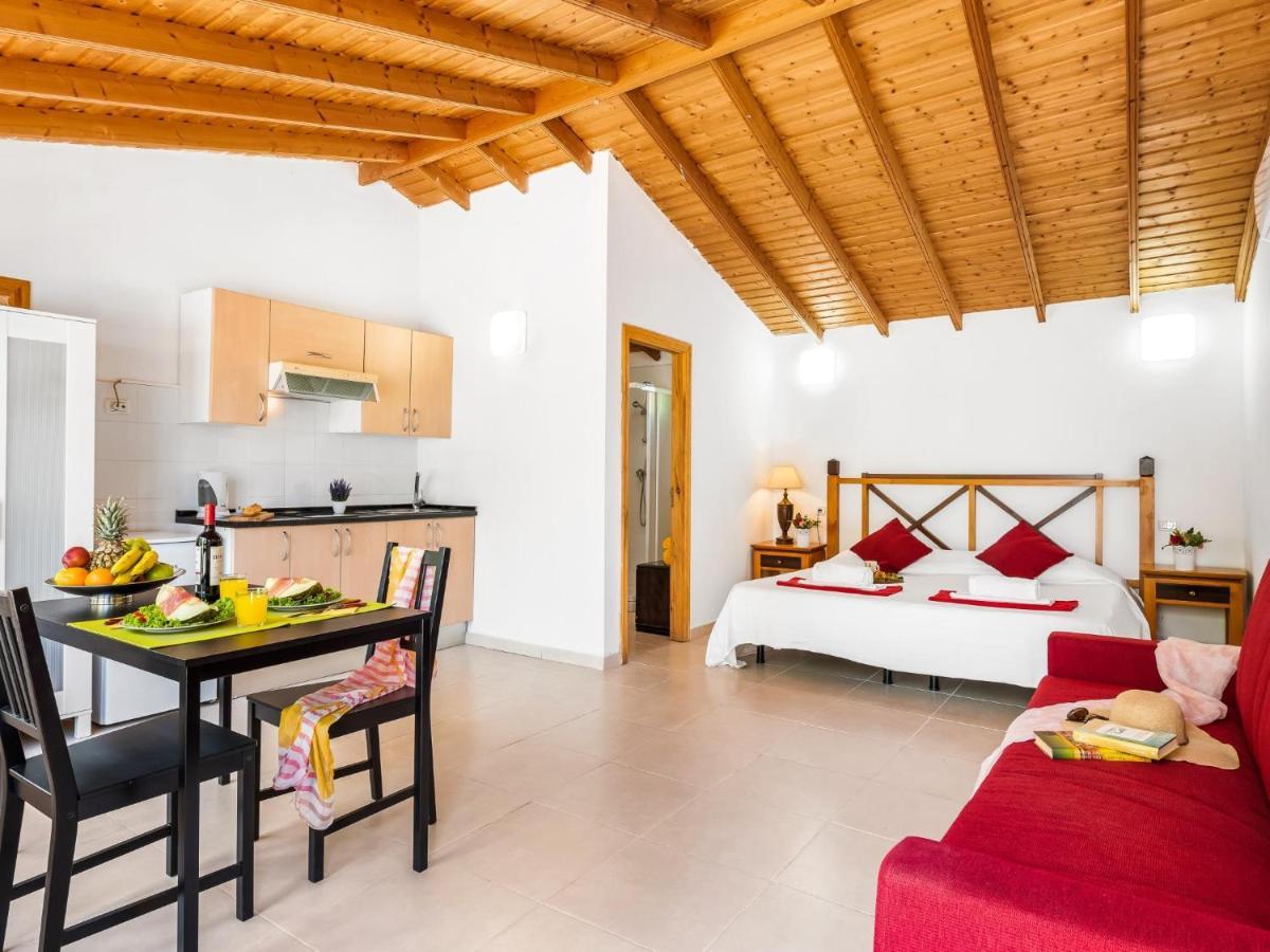 101 Bright, Pool View And Air Conditioning Apartamento Playa de las Américas Exterior foto
