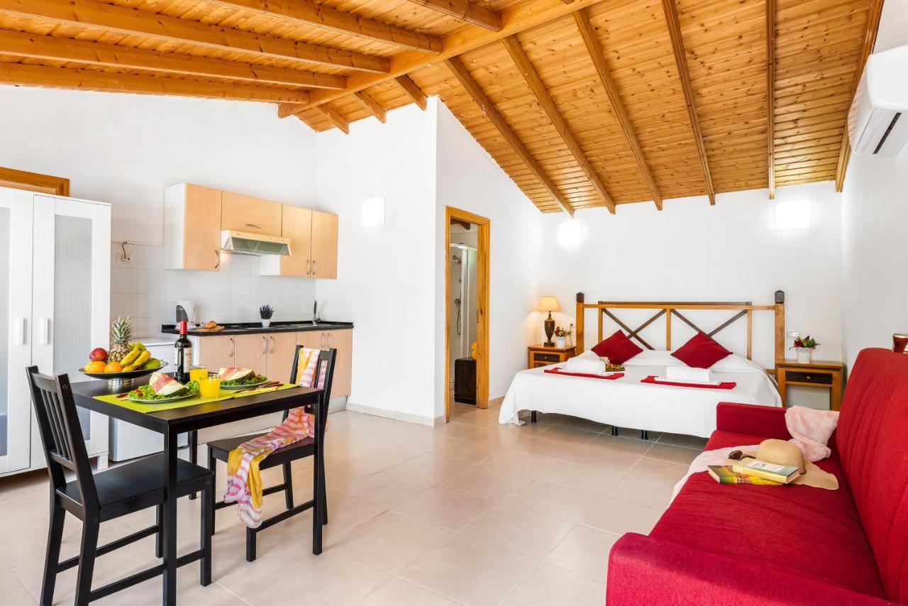 101 Bright, Pool View And Air Conditioning Apartamento Playa de las Américas Exterior foto